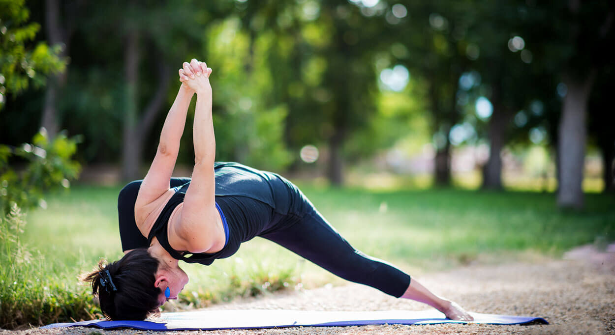 Asanas - The 8 Most Powerful Yoga Poses for Beginners