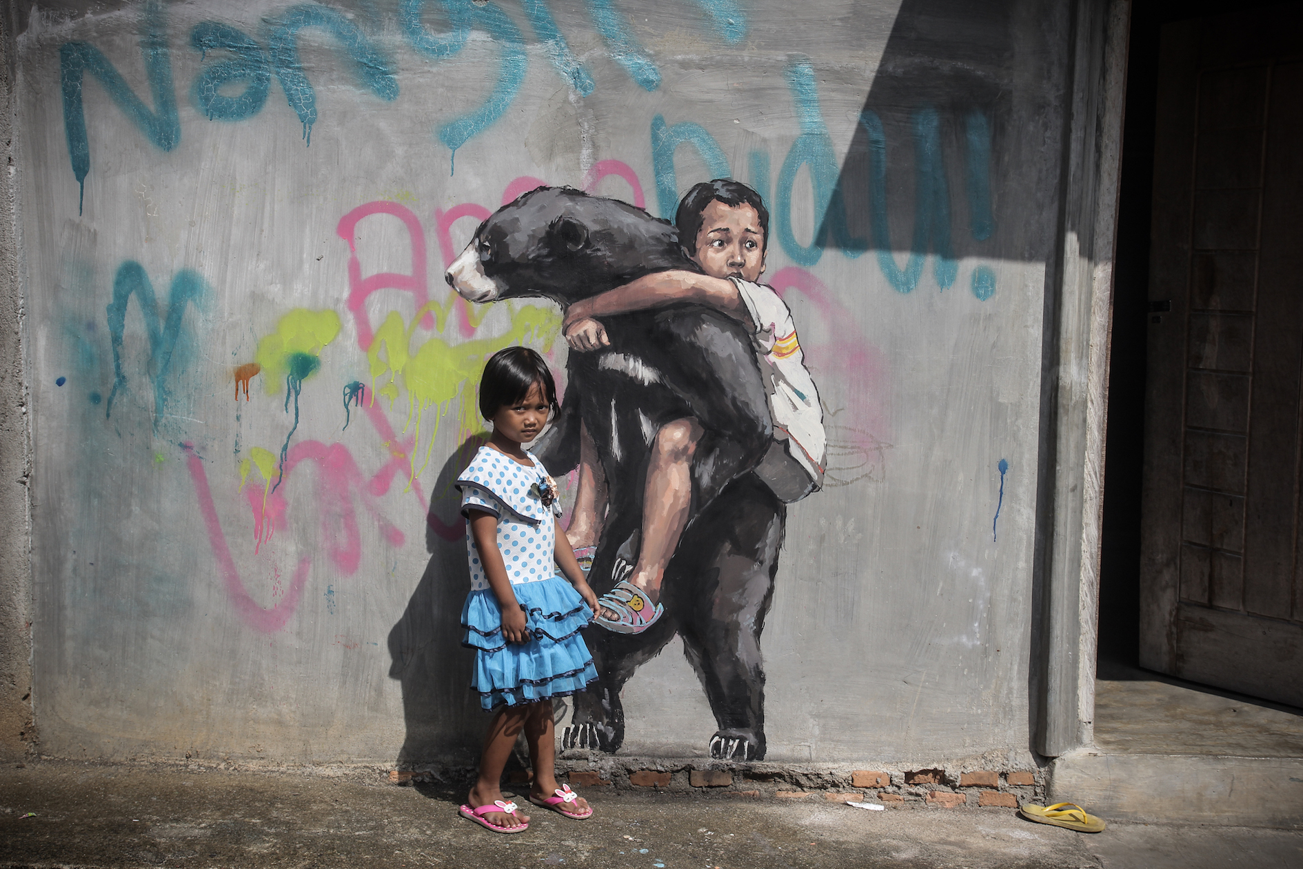 Ernest Zacharevic Bukit Lawang Photo Credit Ernest Zacharevic .jpg