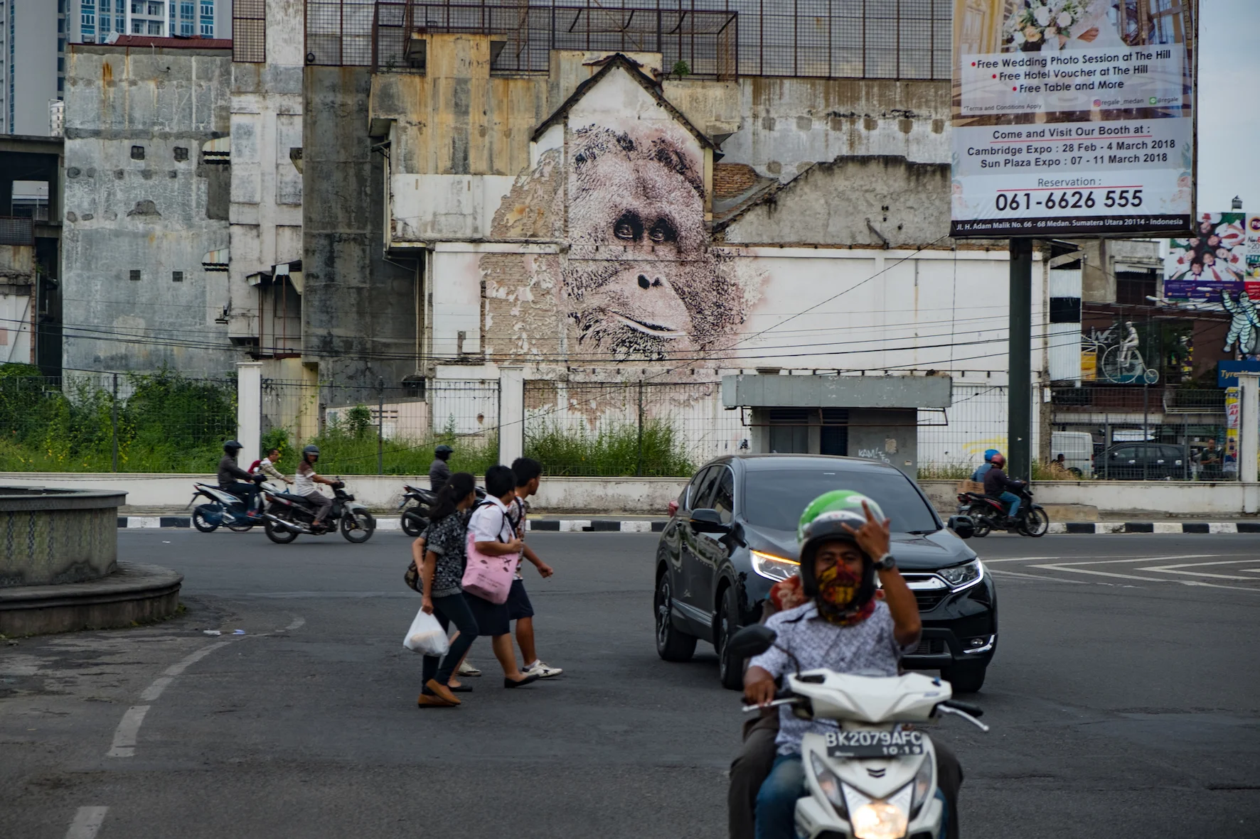 Alexandre Farto aka Vhils Image Credit Ernest Zacharevic.jpg