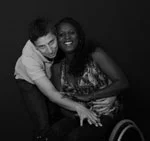 Personnes handicapees enlacées
