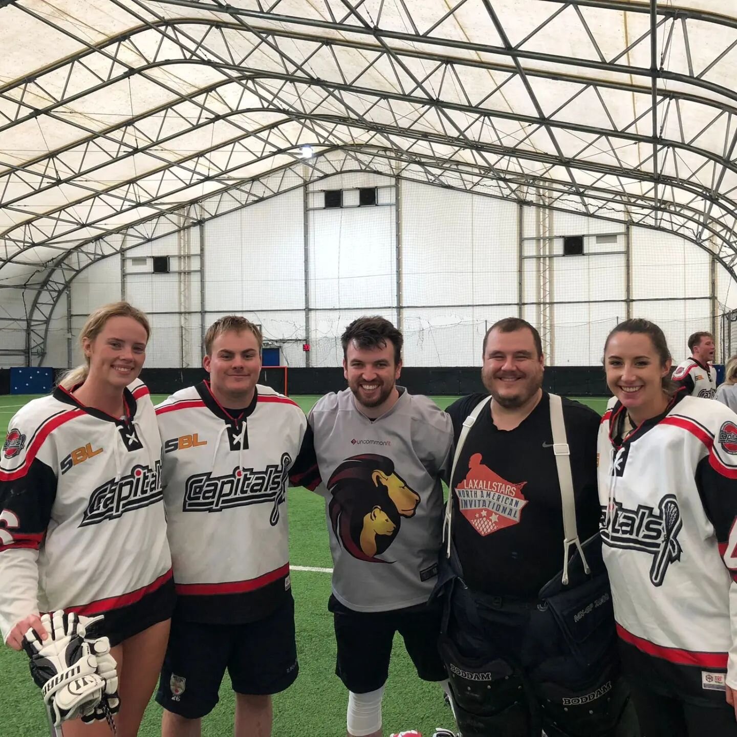 Great to see some of our current and old #welwynwarriors playing at #Boxfest on Sunday! With some of our women's team taking part in the women's training session and first ever women's box lacrosse game!
.
.
.
📸 cred: @l1zzielightning 
@southernboxl