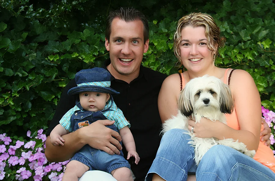 bigstock-Young-family-mom-dad-baby-a-15279365.jpg