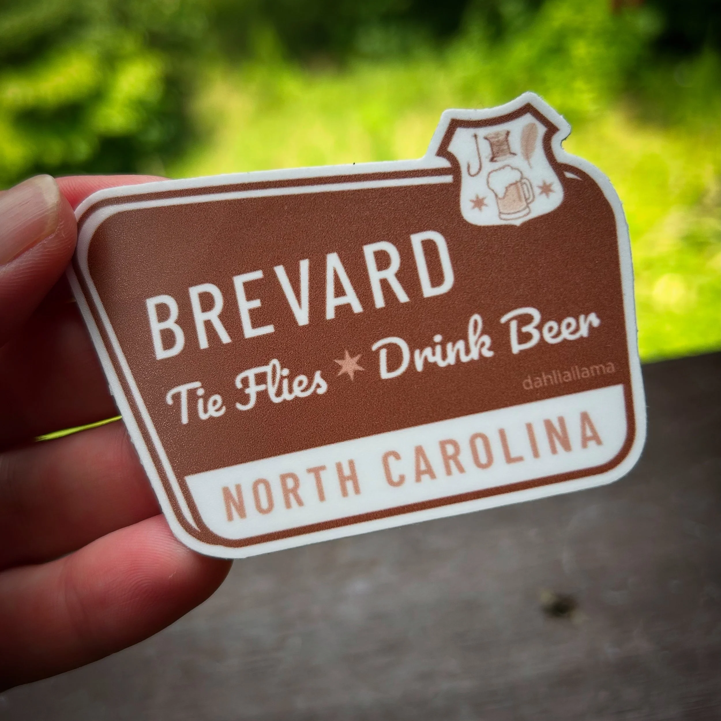 BREVARD 'tie flies drink beer' (3" sticker)