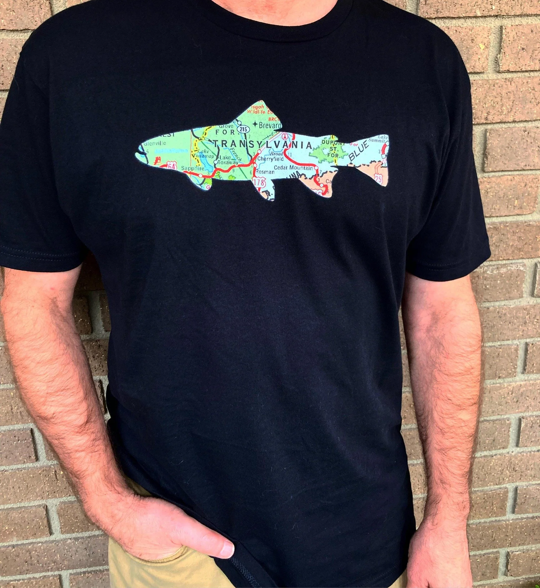 map trout t-shirt (black)