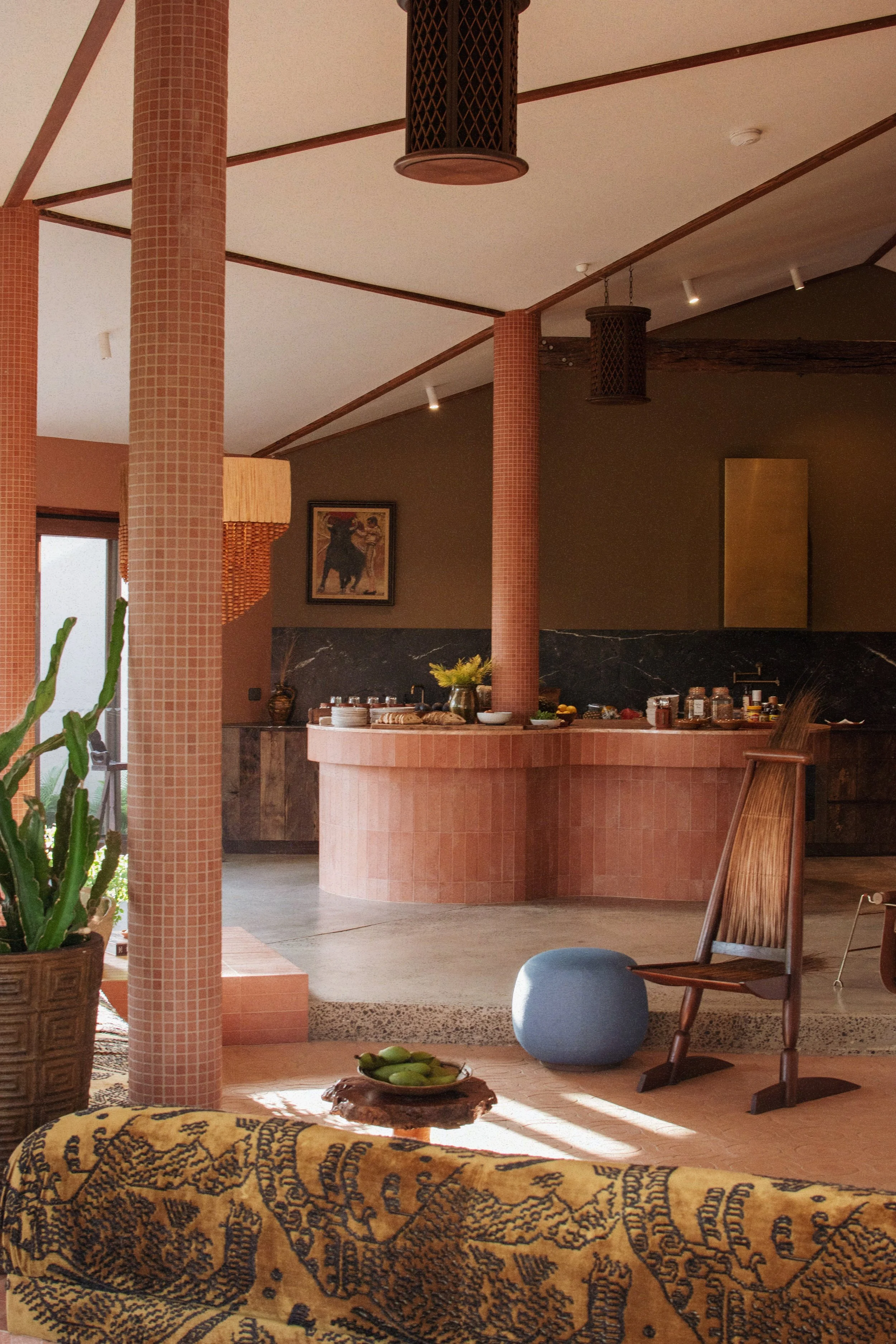 The Hotel of Good Times