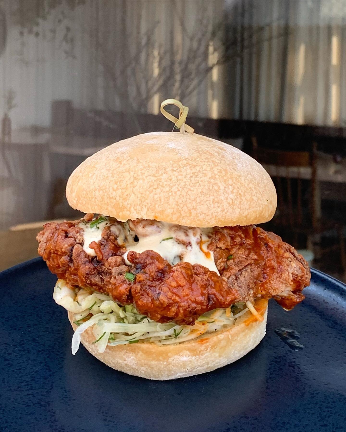 WEEKEND FEATURE:
✨Buttermilk Fried Chicken Sandwich✨
gojuchang buffalo sauce, fennel apple slaw, poblano dill ranch, house bun

Friday, Saturday and Sunday
(While quantities last)