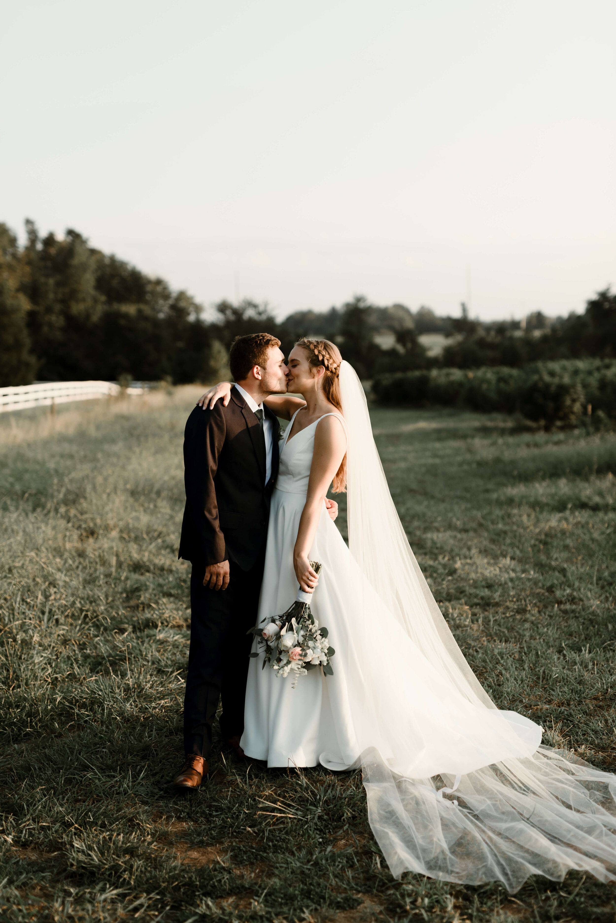 RALEIGH_WEDDING_GABBY_AND_SMITTYDSC_7984.jpg