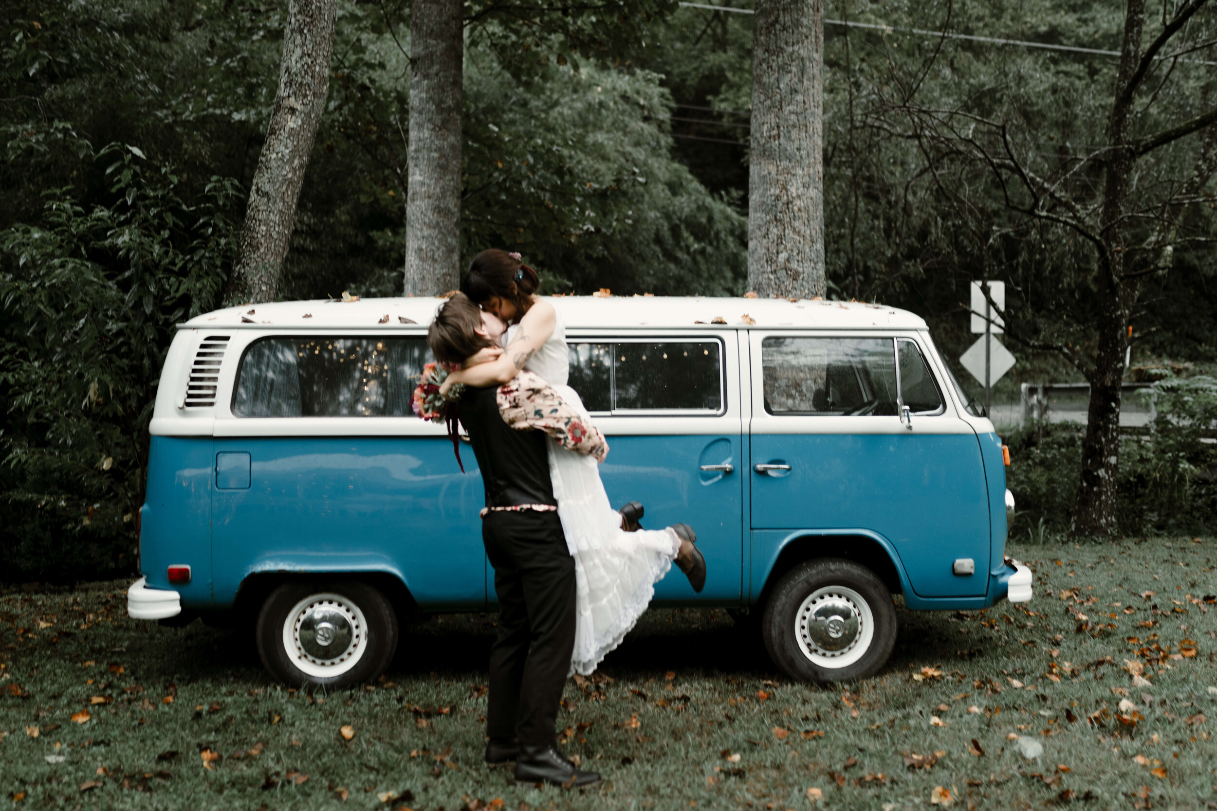 ASHEVILLE_WEDDING_TESS_AND_RYANDSC_5247.jpg