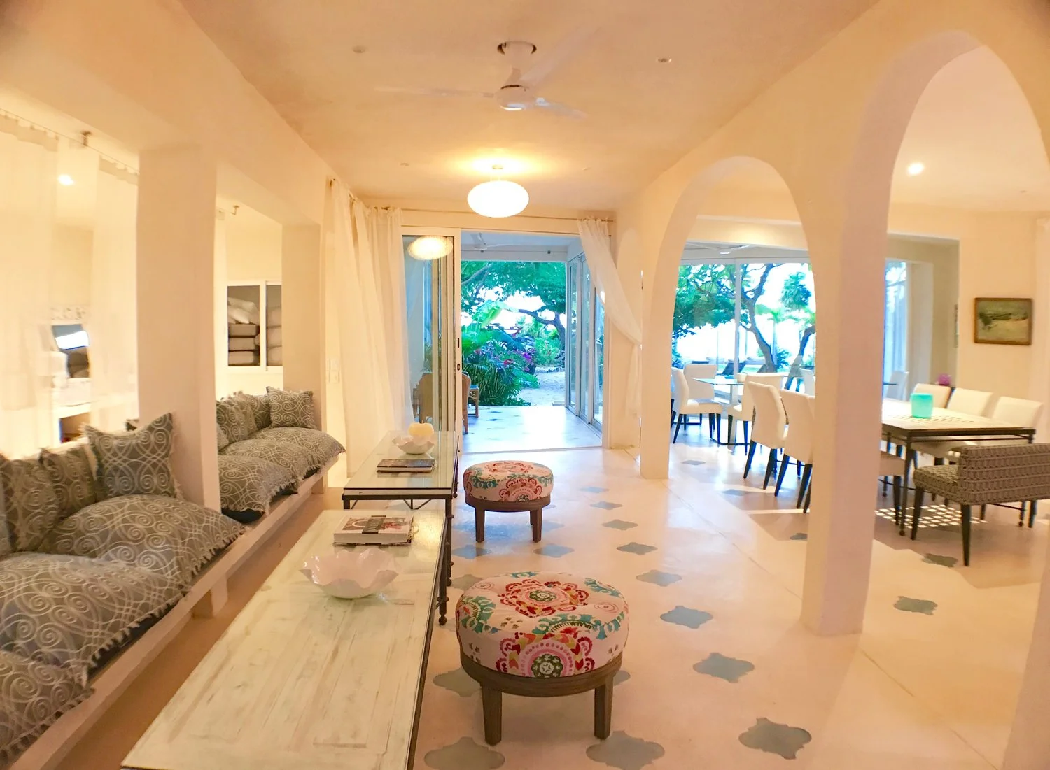 Casa Coco Dining Lounge Hallway