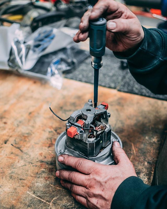If it ain&rsquo;t broke, don&rsquo;t fix it... but if it is broke, we can fix it 🛠 We offer tool repair to get you back in the game! &bull;
&bull;
&bull;
#tools #professional #toolrepair #artisan #craftsman #flooringsupply #fixerupper #DIY #woodwork