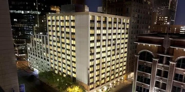 Clarion Hotel at the Performing Art Center Forth Worth, TX | 3 Star | 294 Rooms Status: EXITED