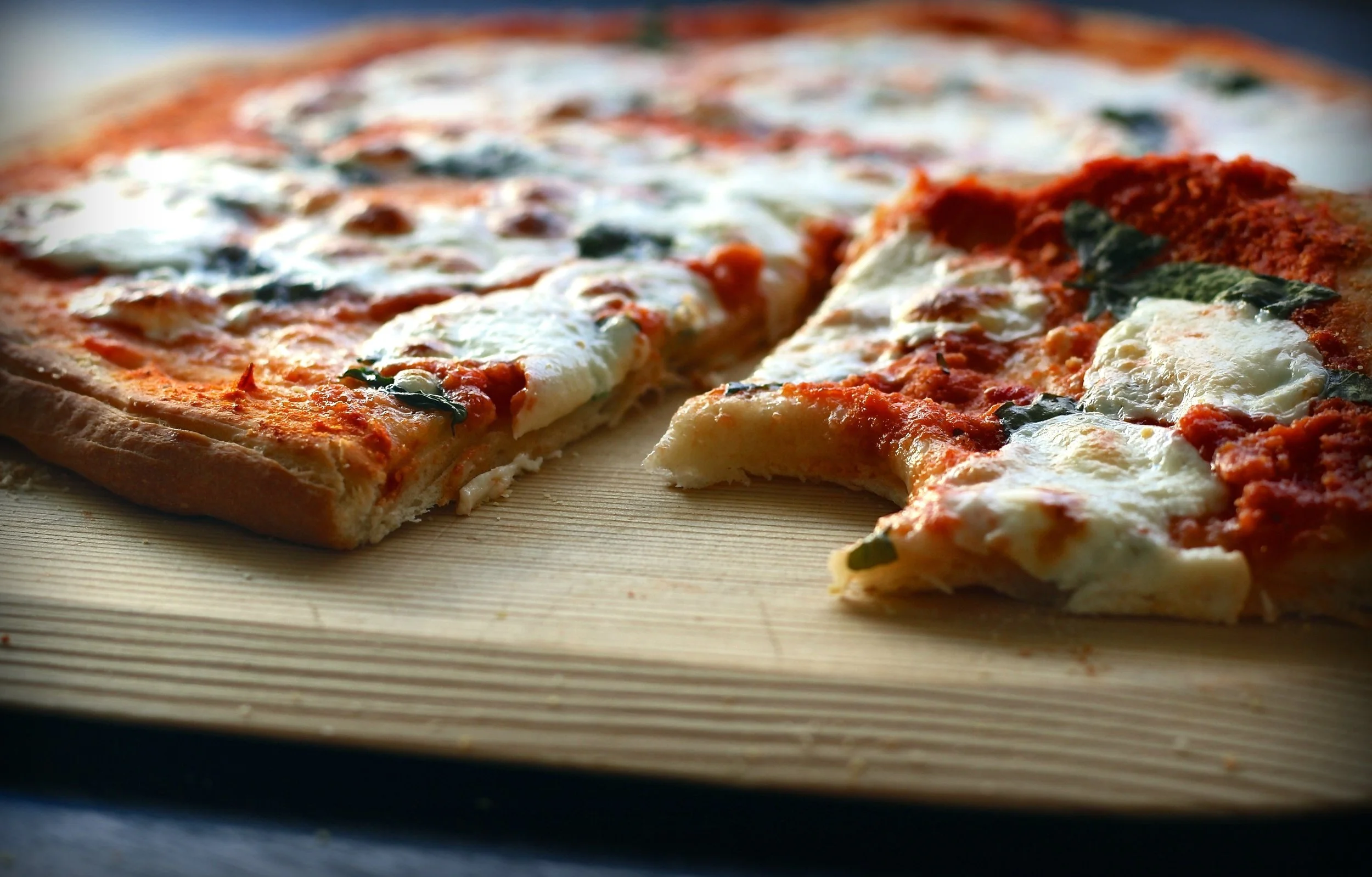pizza-cheese-margarita-homemade-162918.jpeg