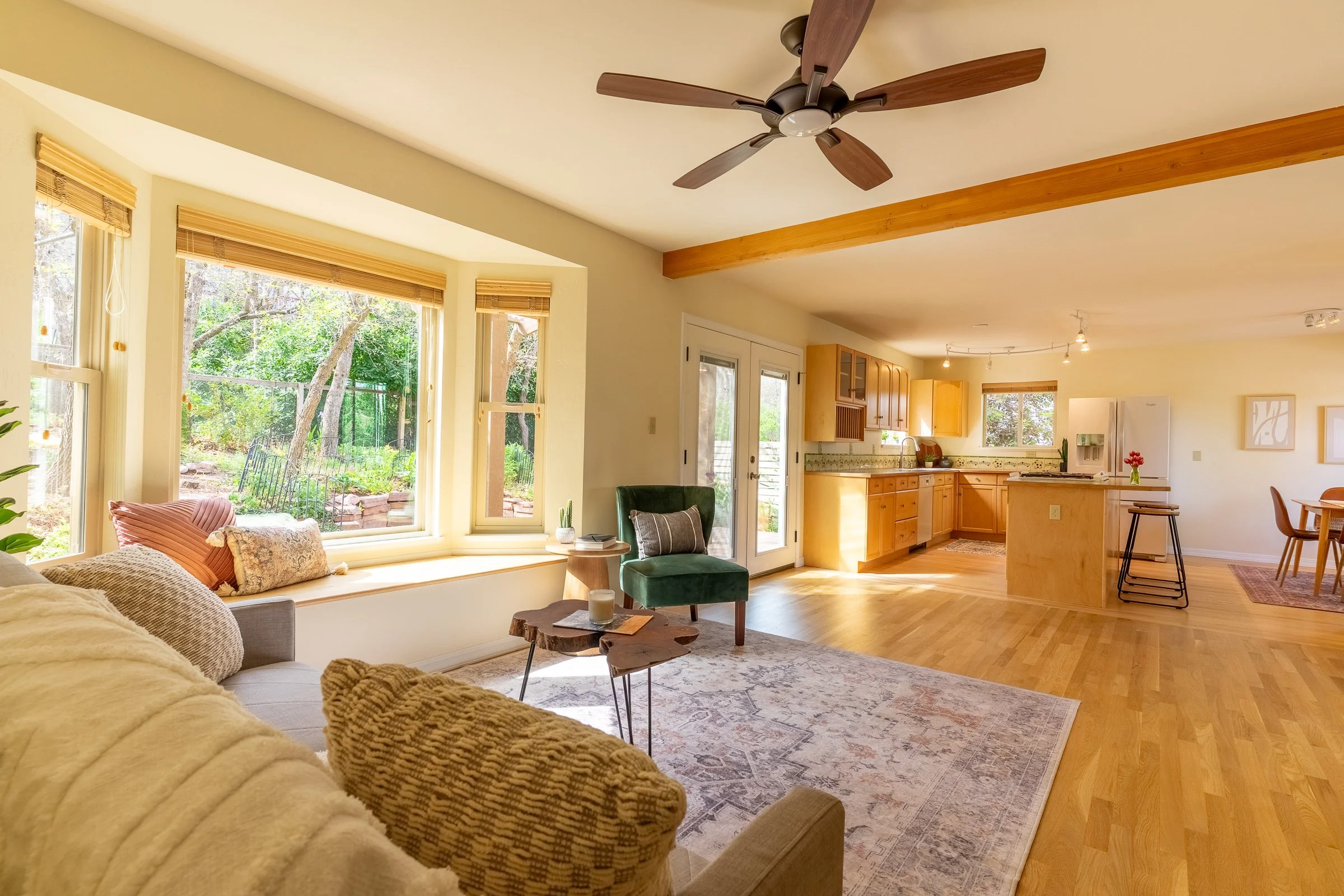 436JenkinsRanchRoad_Interior-3.jpg