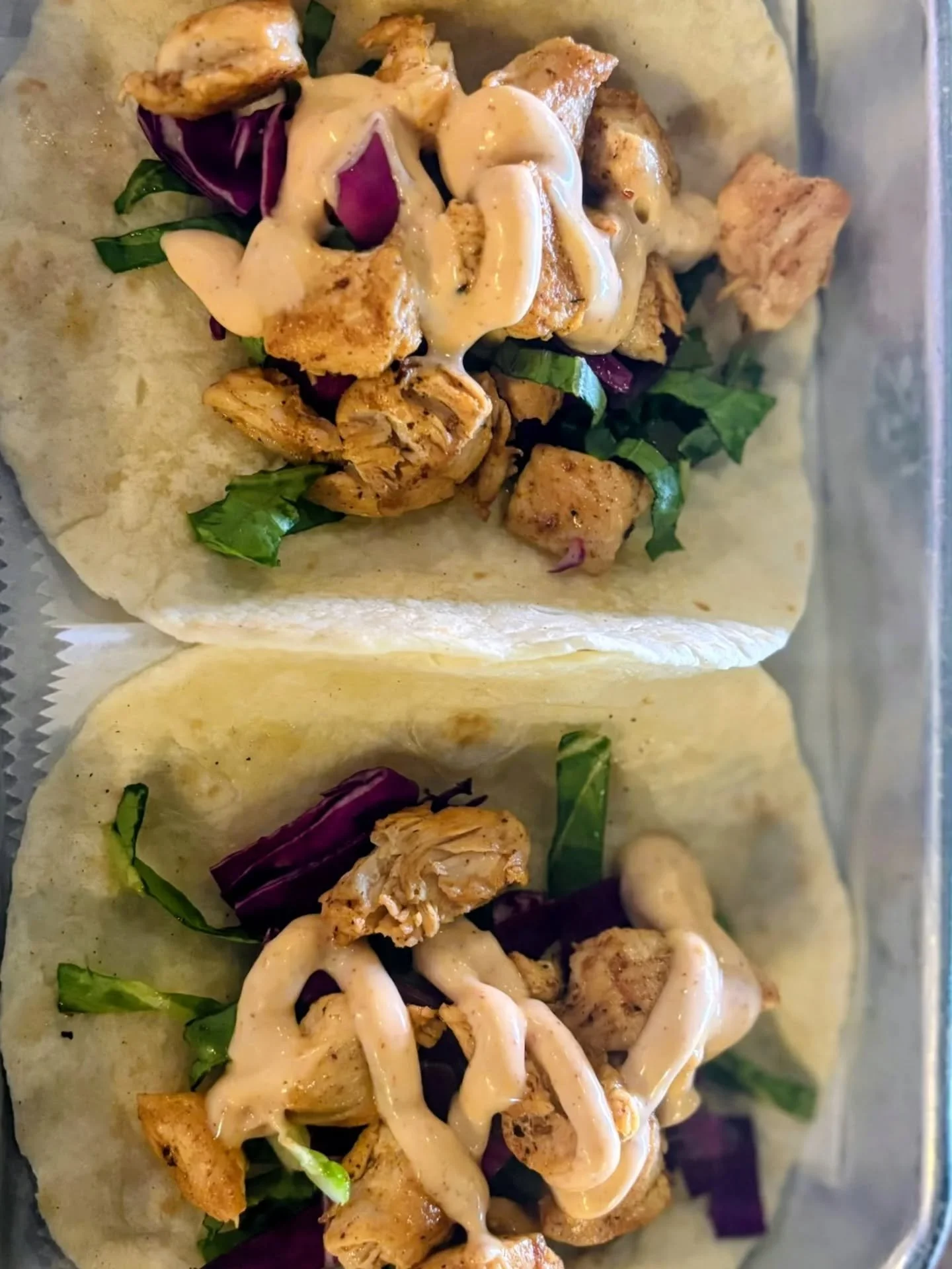 🌮 Tuesday: Grilled chicken with purple cabbage lettuce and chipotle sauce