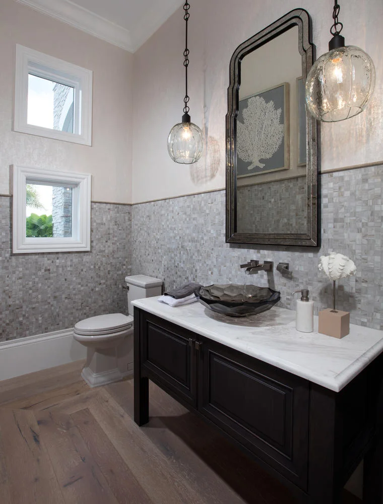 16486-Seneca-Way-Naples-FL-large-010-1-Hallbath-760x1000-72dpi.jpg