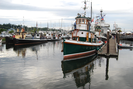 Tug Wallace Foss at Olympia Harbor Days 2009. Photo by Karla Fowler