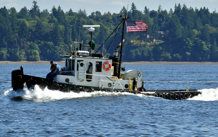 Reliable Racing at Olympia Harbor Days 2012 (photo by Tom Blackwood)