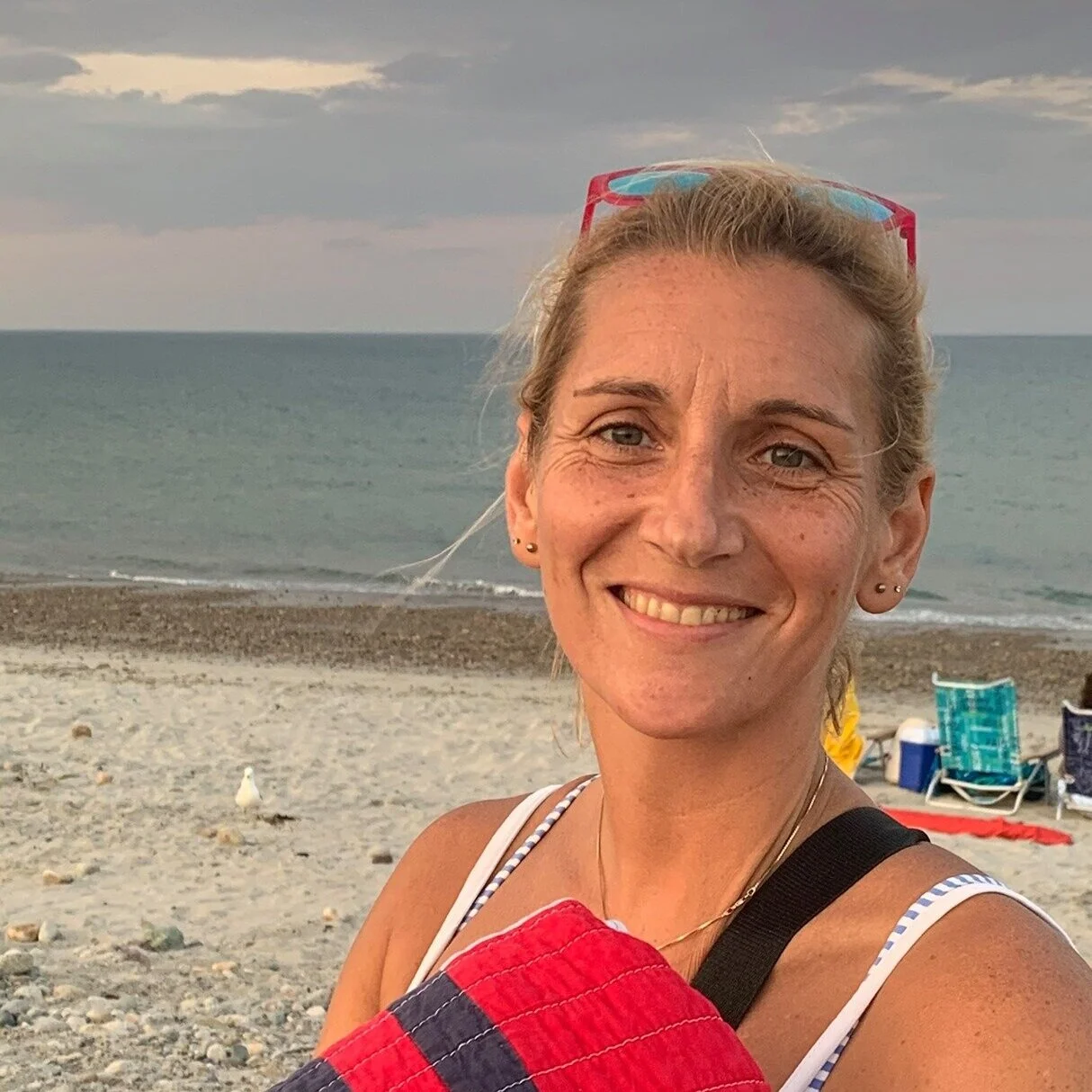Becca+on+the+beach.jpg
