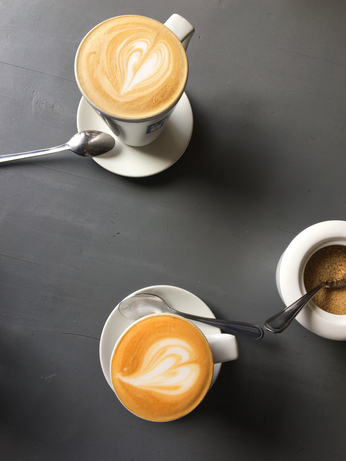 Regular cappuccino (top) and red cappuccino (bottom)