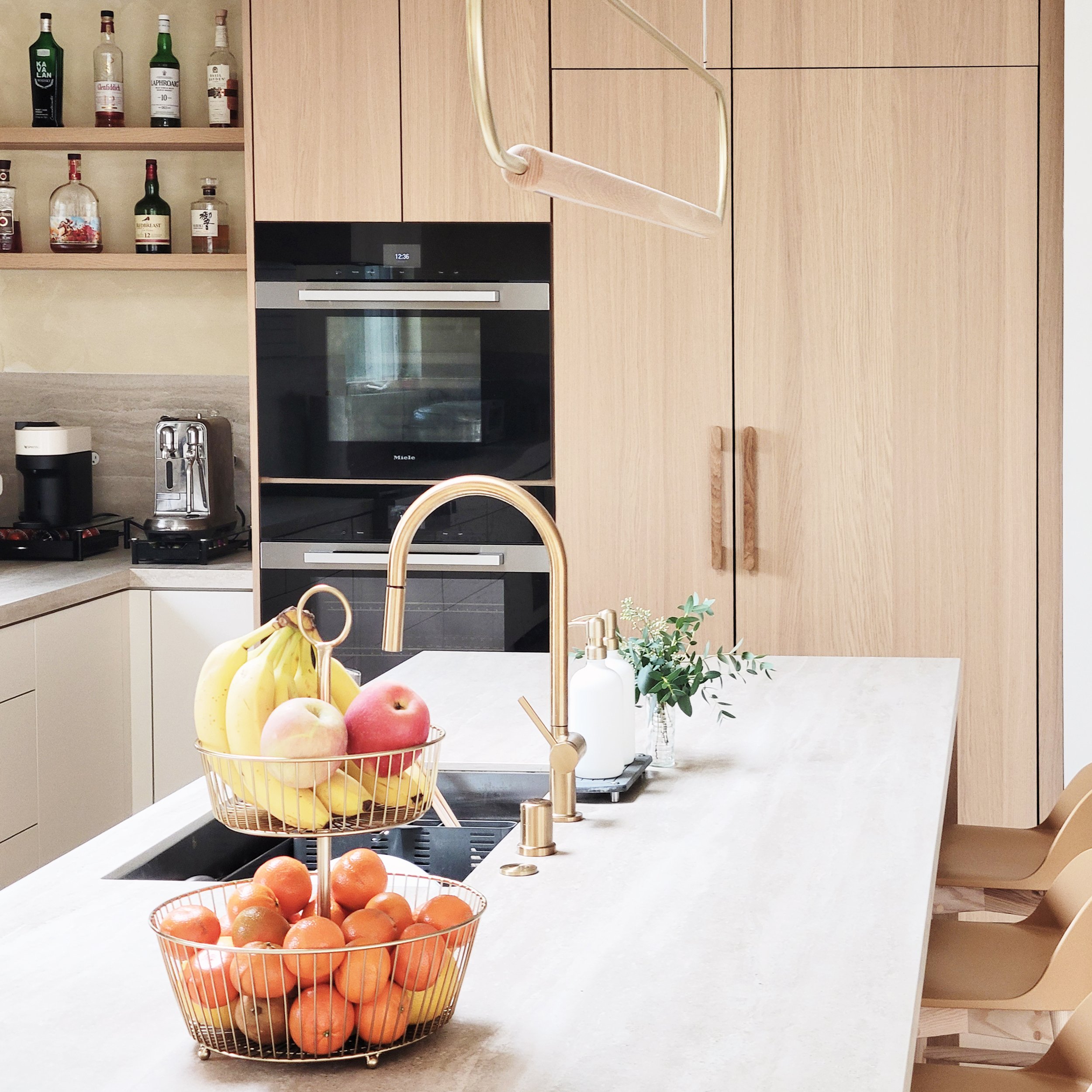 kitchen fridge 1.jpg
