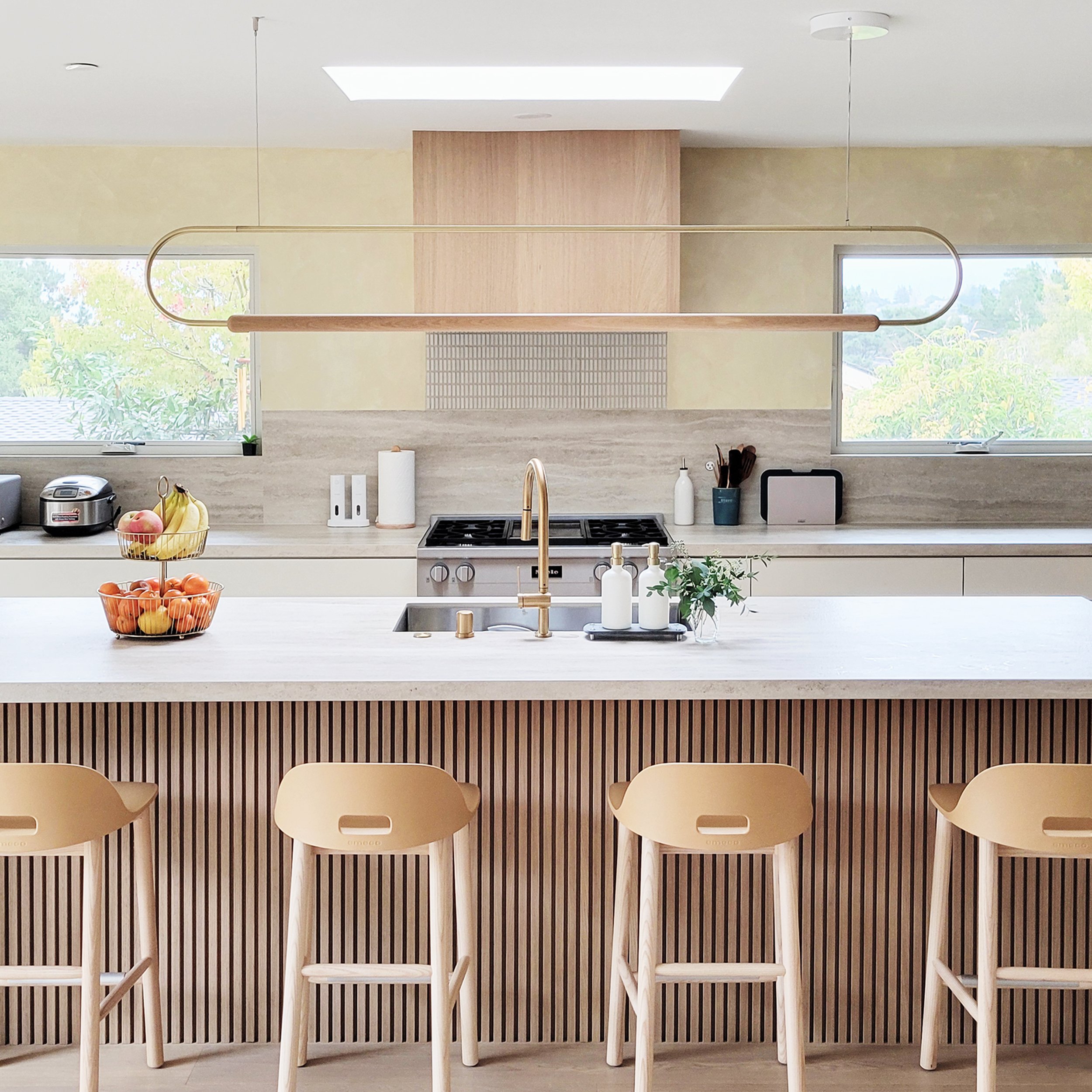 kitchen range 2.jpg