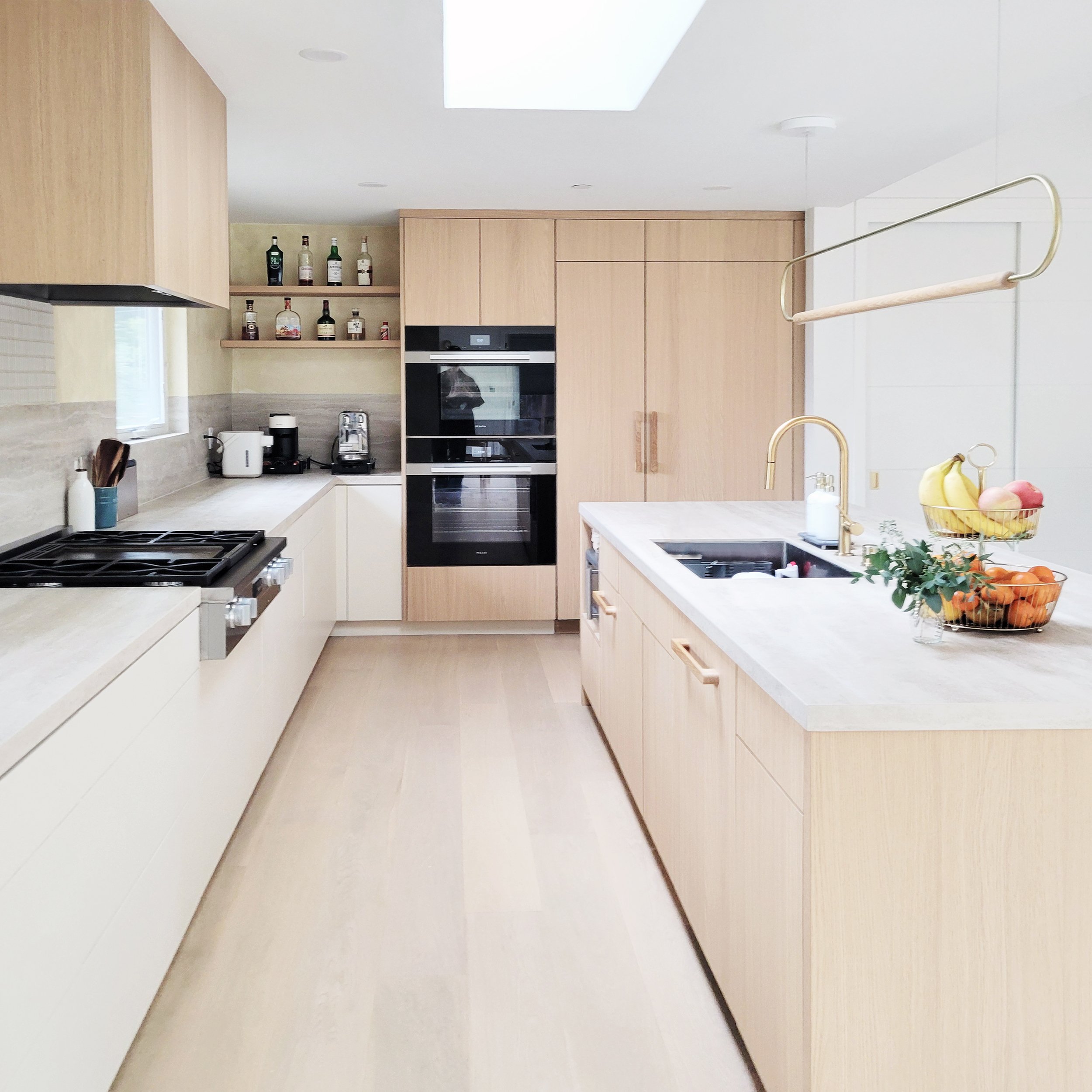 kitchen fridge 2.jpg