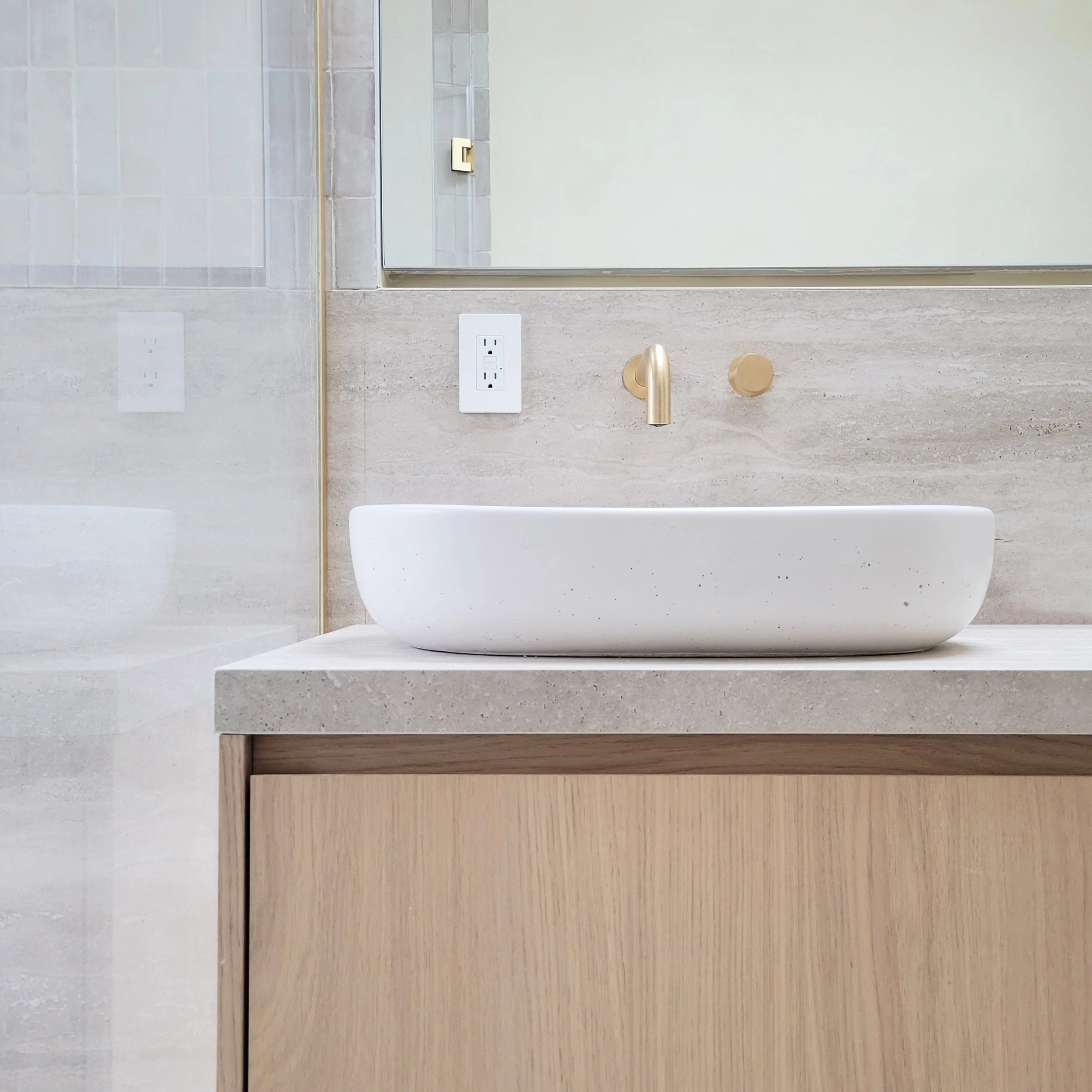 bath 1 alt.jpg