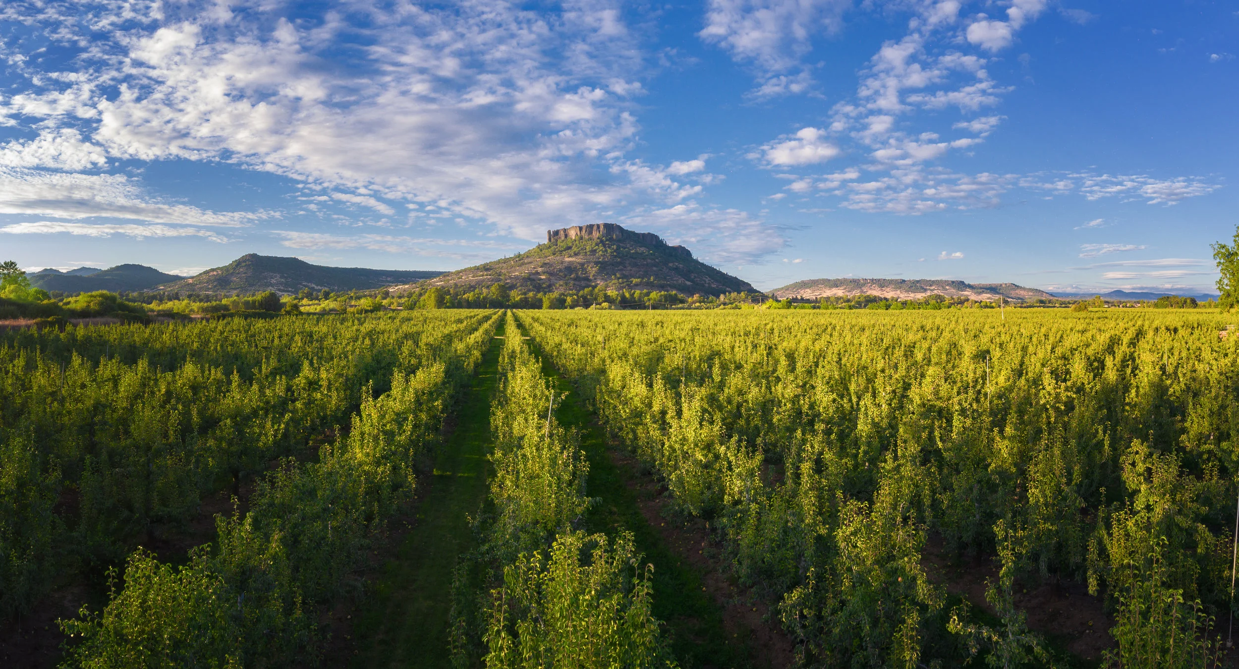 table-rock-southern-oregon.jpeg