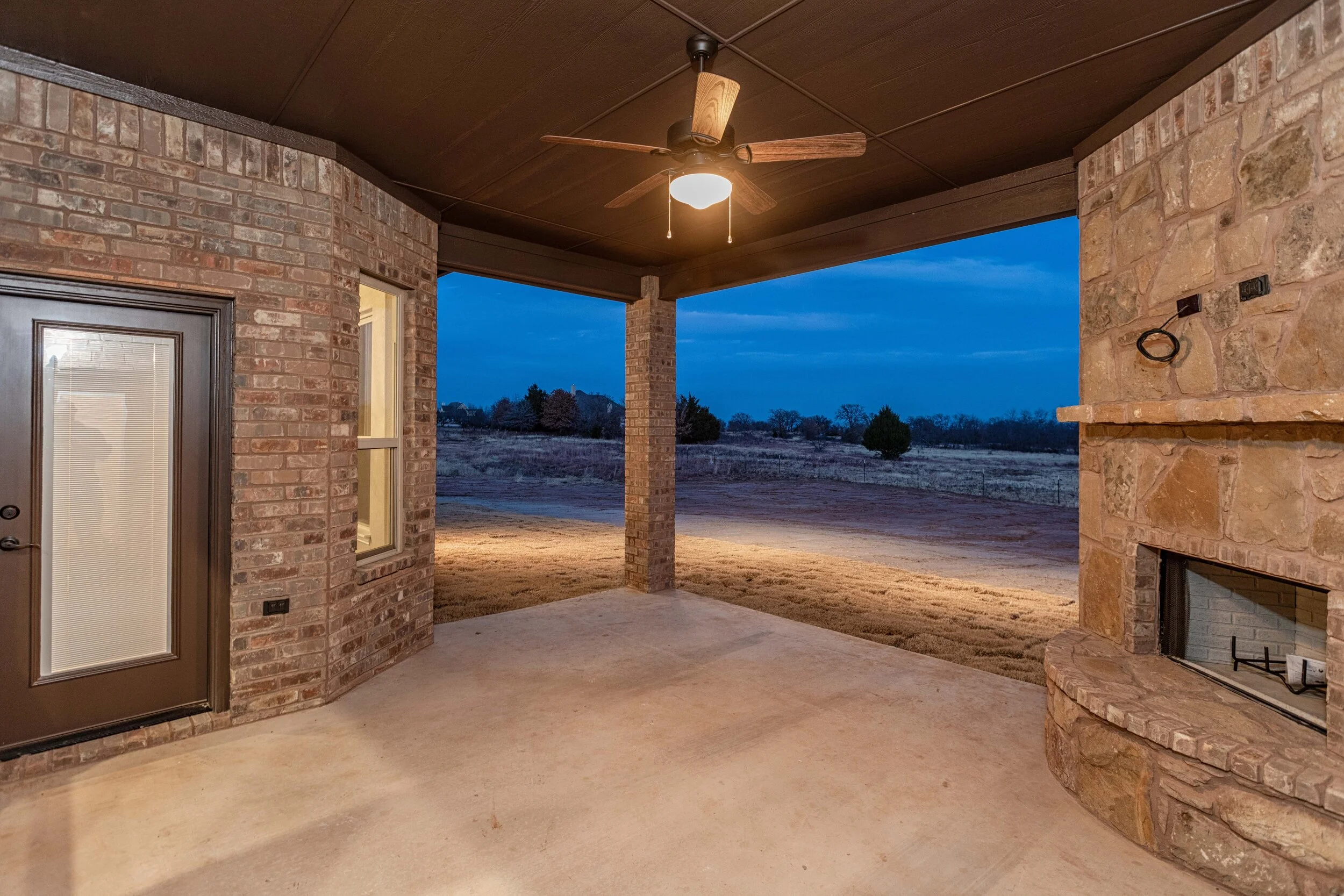 116LuckyRidge-37.jpg