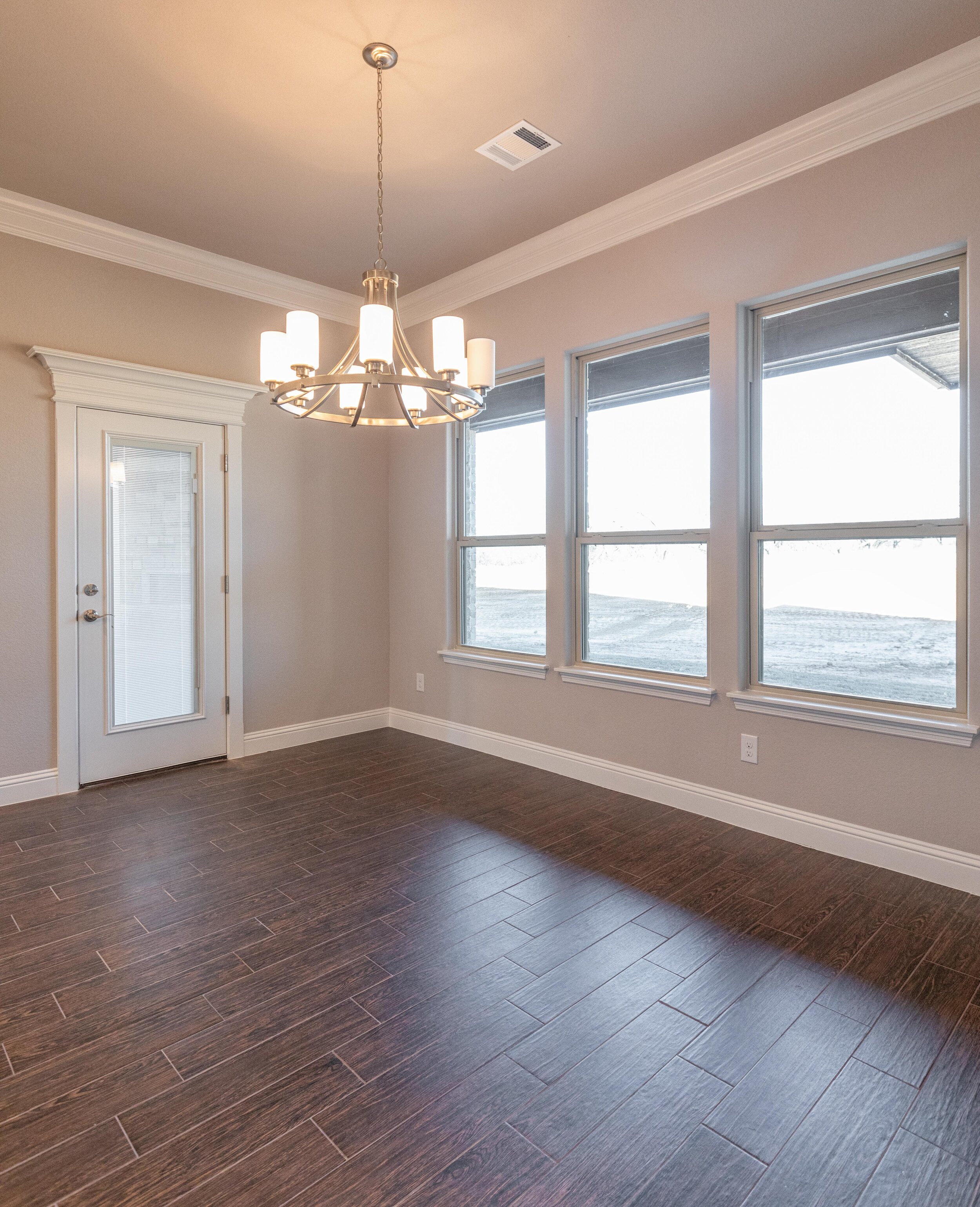 140LuckyRidge38.jpg