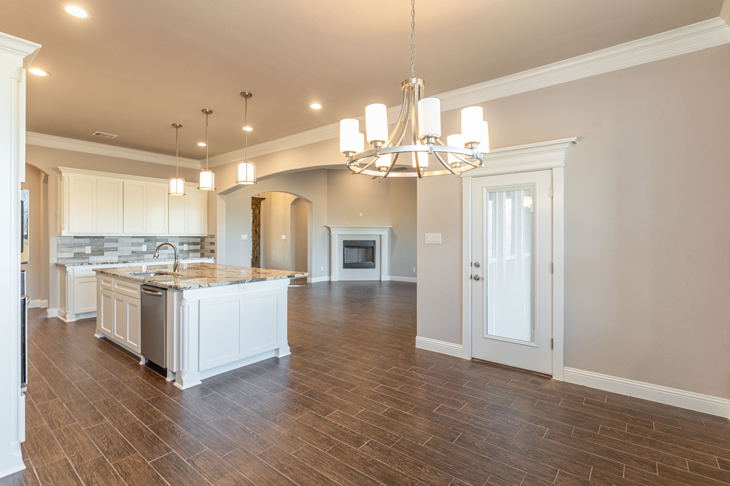 140LuckyRidge52.jpg