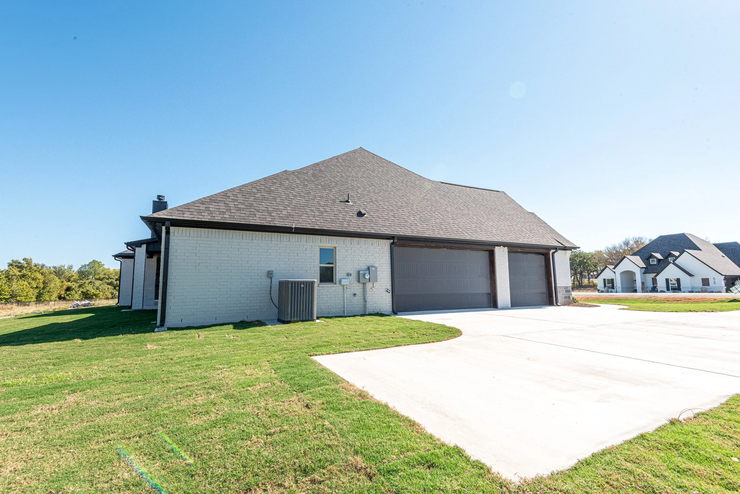 627 Winkler — LBK Homes