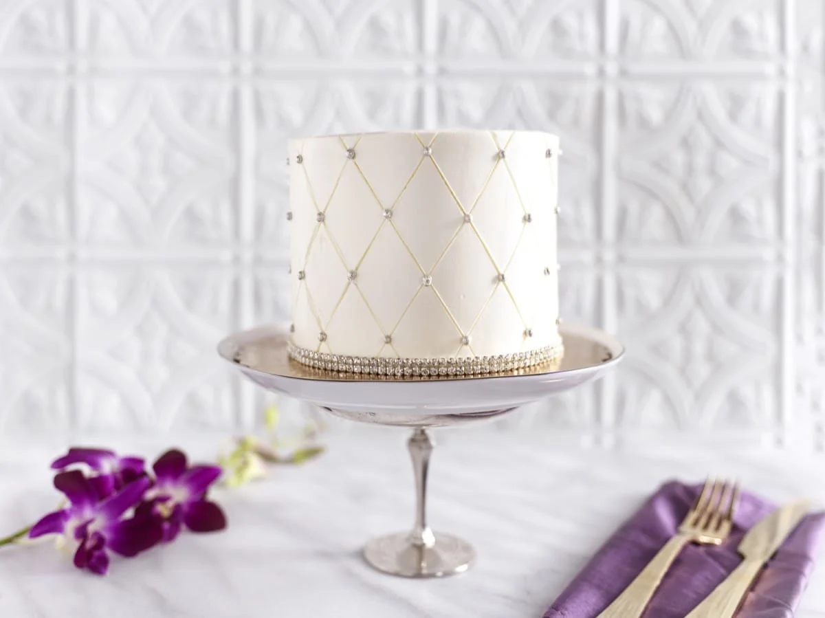 Crosshatching on Buttercream