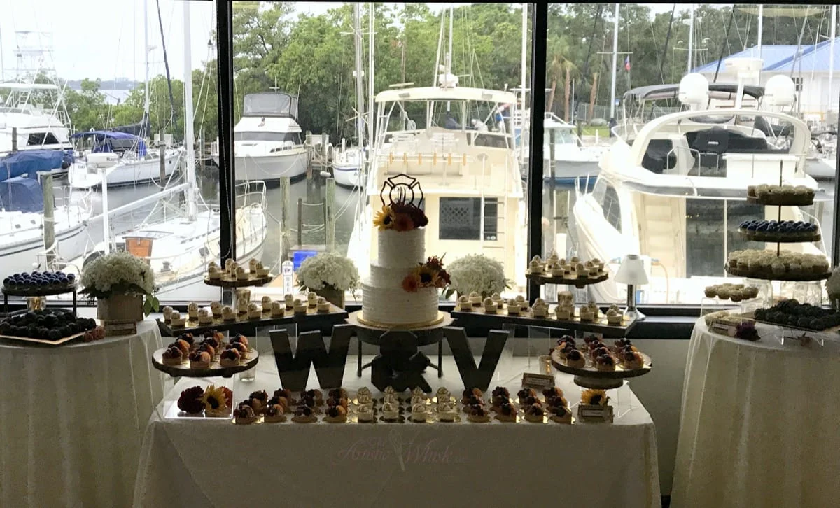 bradenton-yacht-club---dessert-table-09-01-50-726-io.jpg