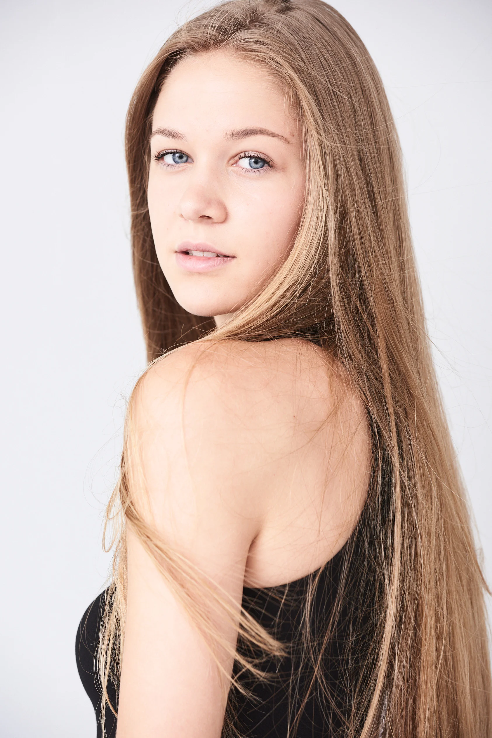 Leanna W