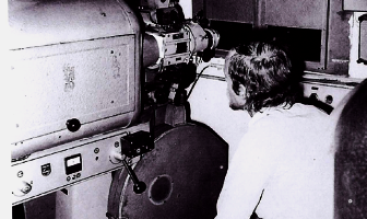 Projection Room, Kriterion