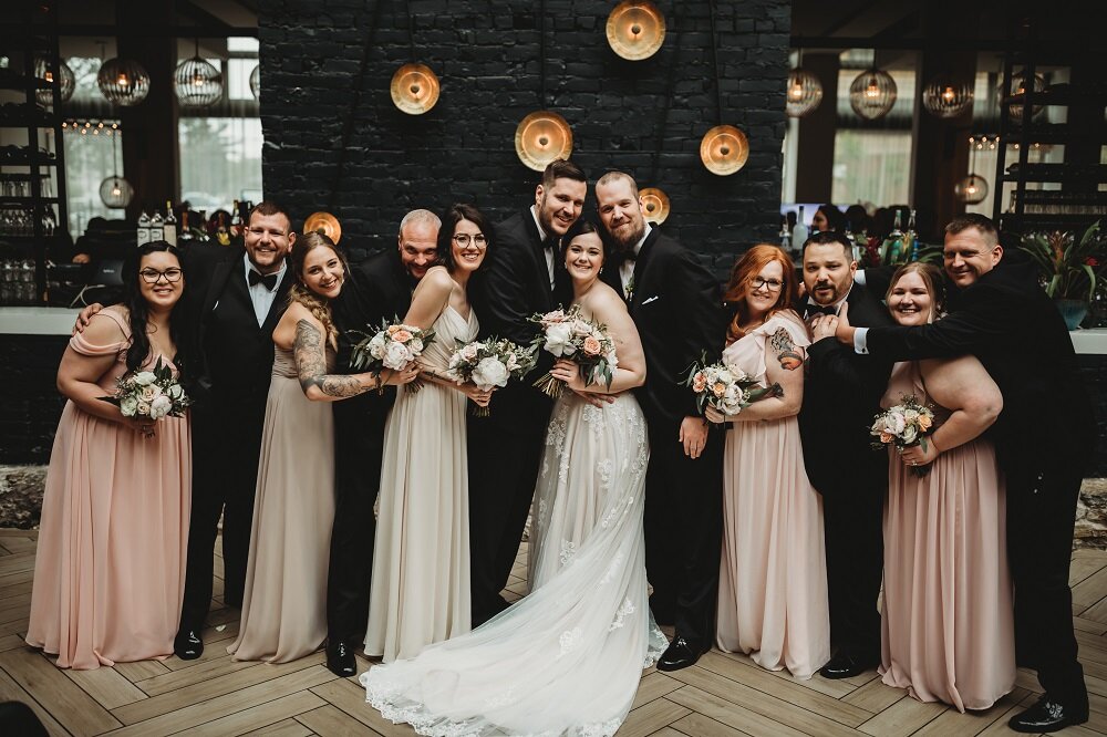 wedding party portraits 