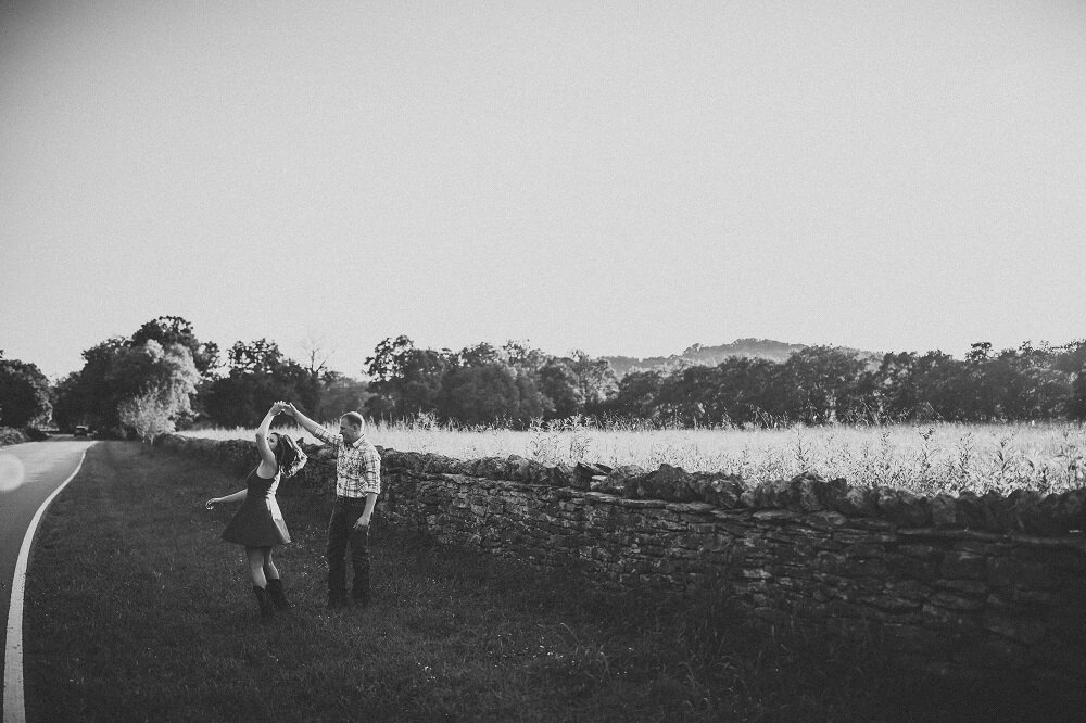 countryside-nashville-engagement-photos-by-oh-deer-photography (1).jpg