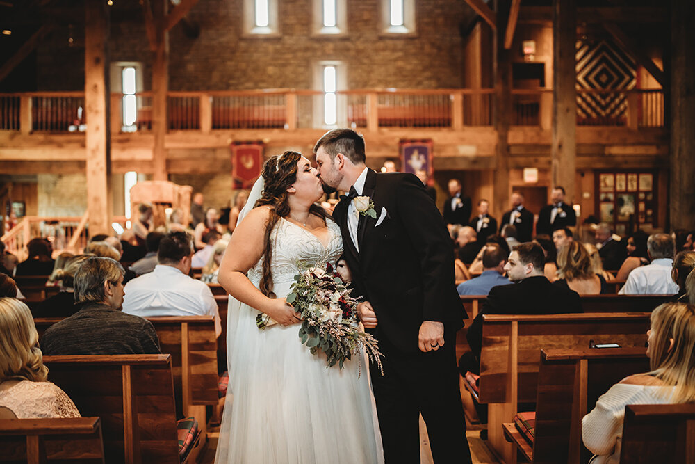 liberty-barn-church-in-ohio-photos-by-oh-deer-photography (22).jpg