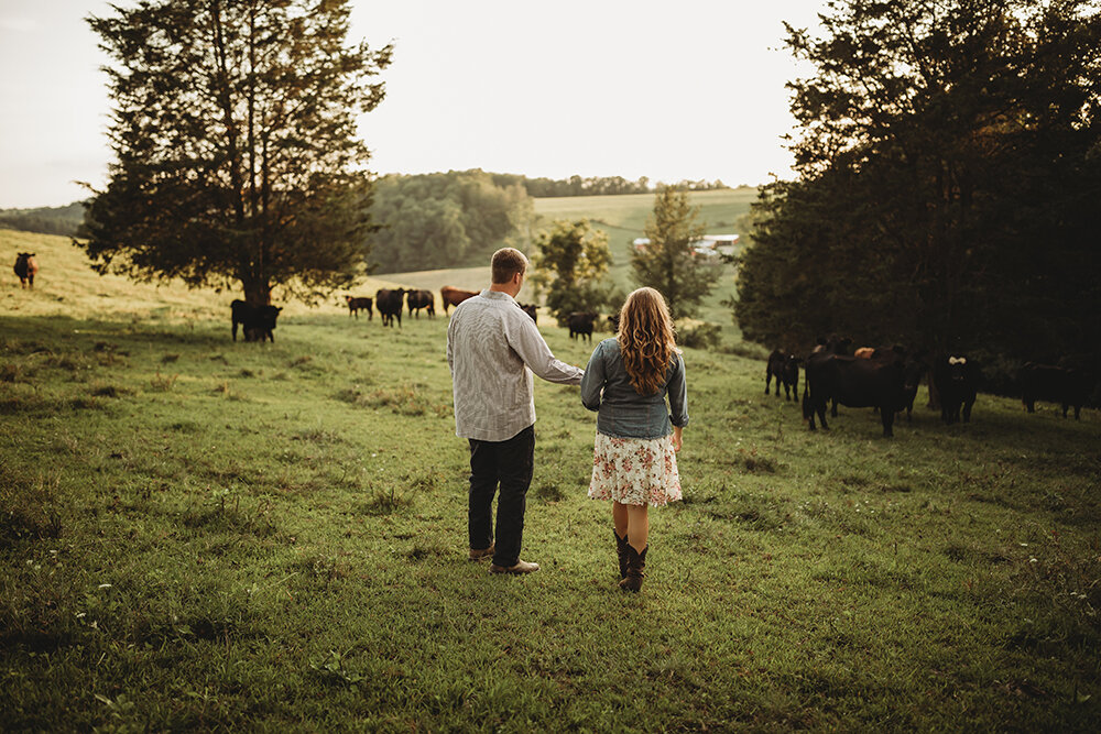 countryside-engagement-in-ohio-photos-by-oh-deer-photography (16).jpg