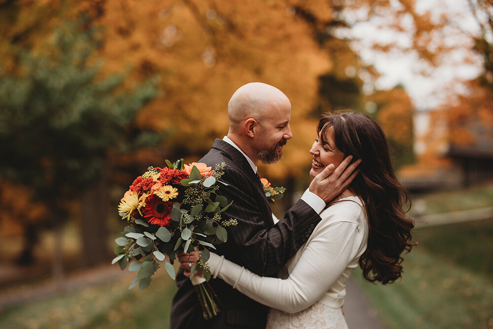 couple wedding portraits 