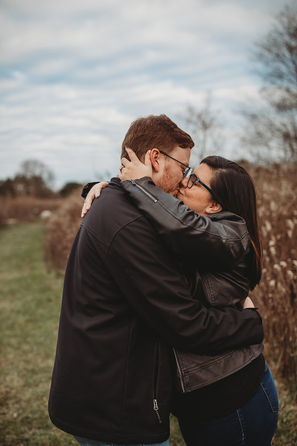 couple engagement portraits in the fall