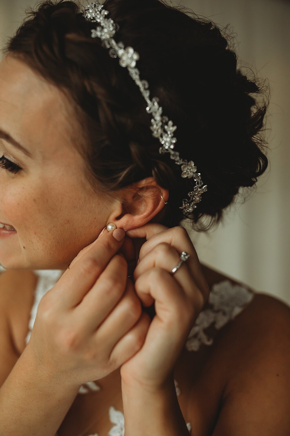 bride getting ready 