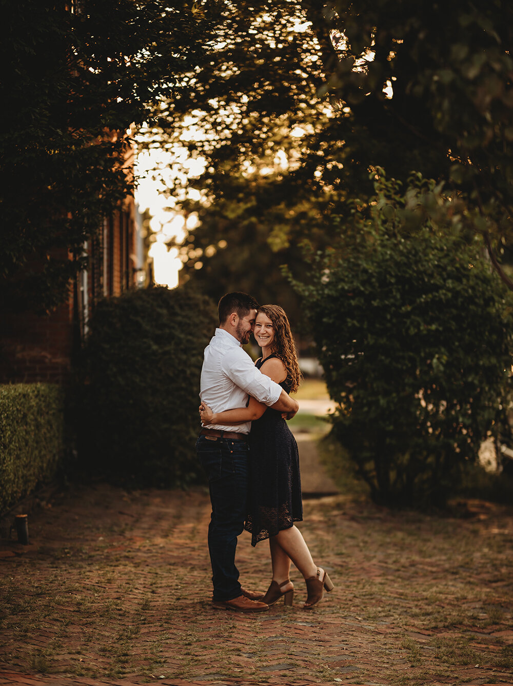 couple engagement portraits 