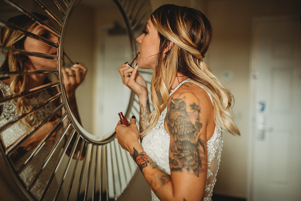 bride getting ready 