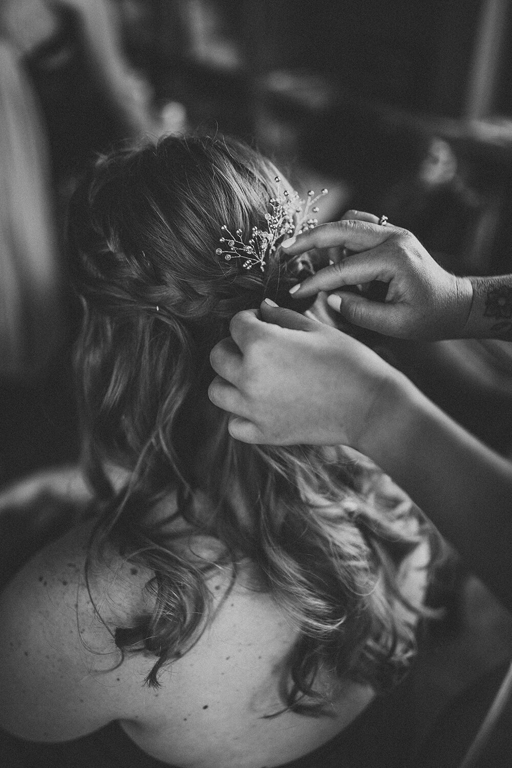 bride getting hair done 