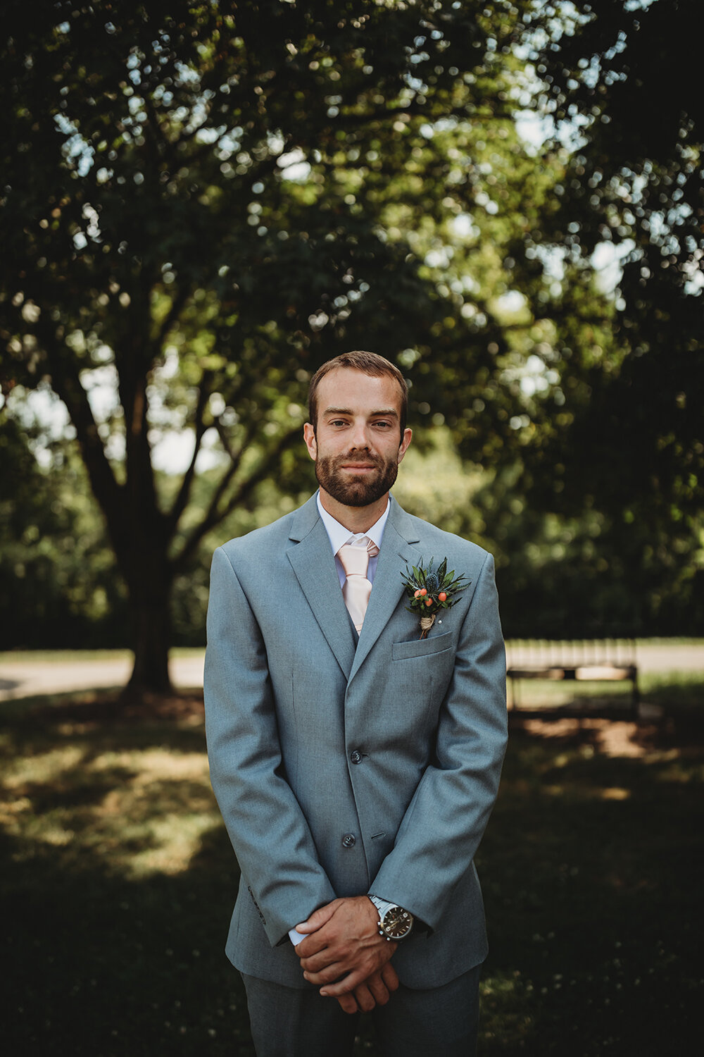 grooms portraits 