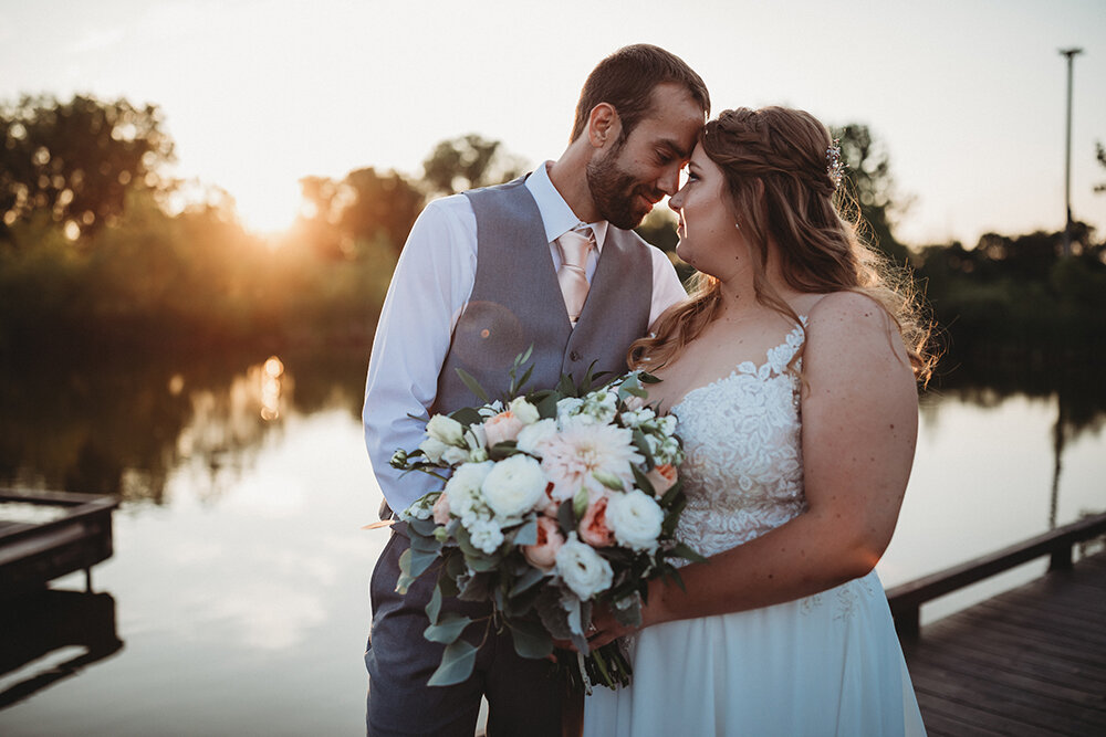 bride and groom portraits 