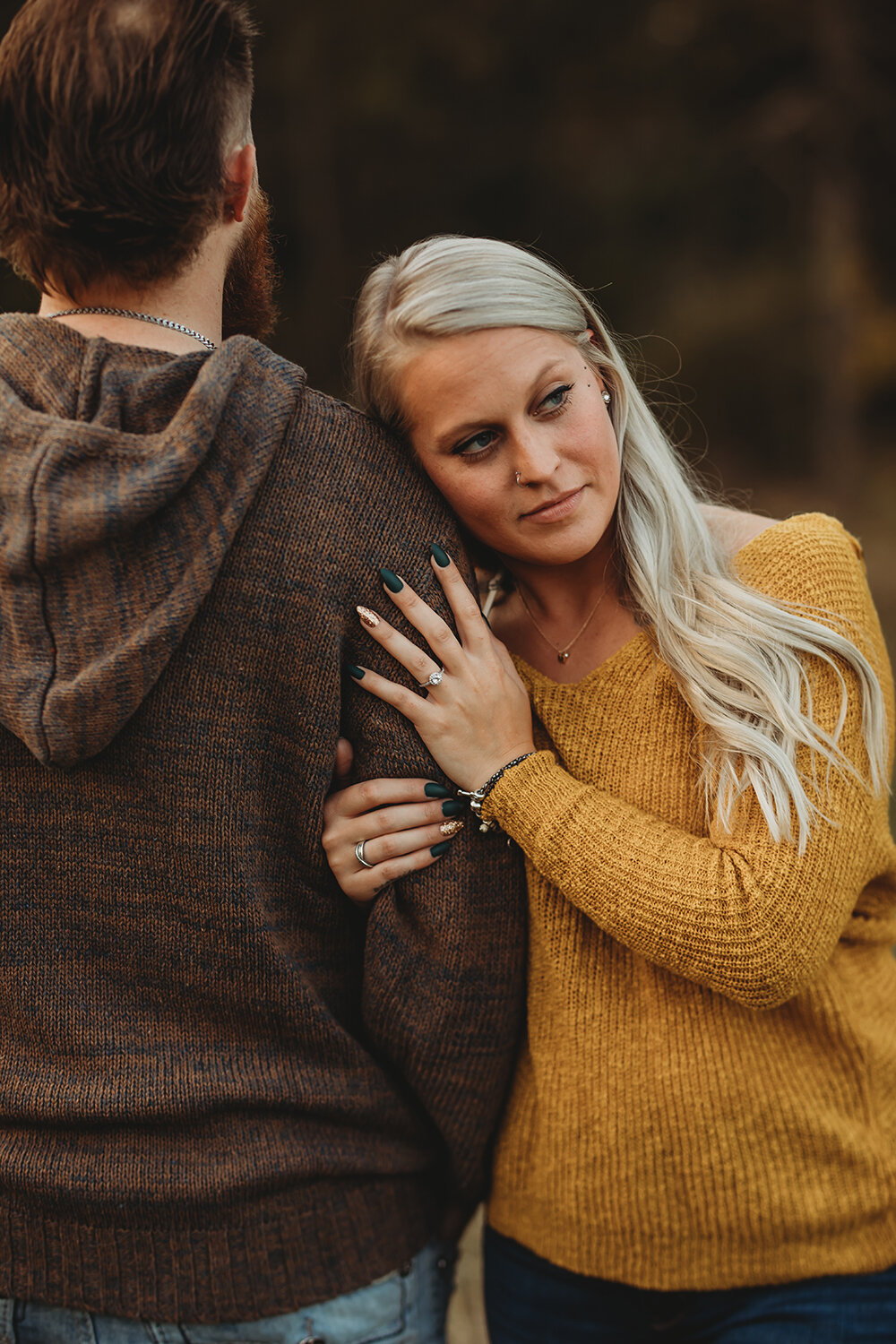 couple engagement portraits outside