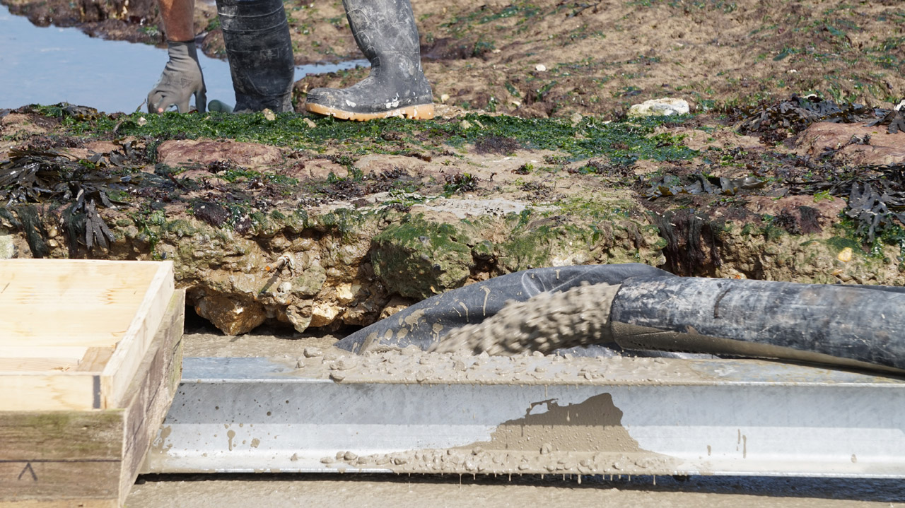 183_WEB_ConcretePour.jpg